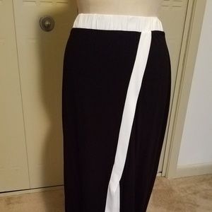 Asymmetrical skirt